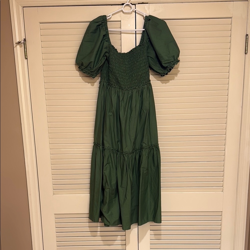 Abercrombie Green Puff Sleeve Smocked Dress